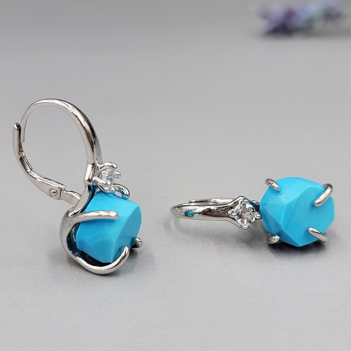 Raw Turquoise Drop Earrings - Uniquelan Jewelry
