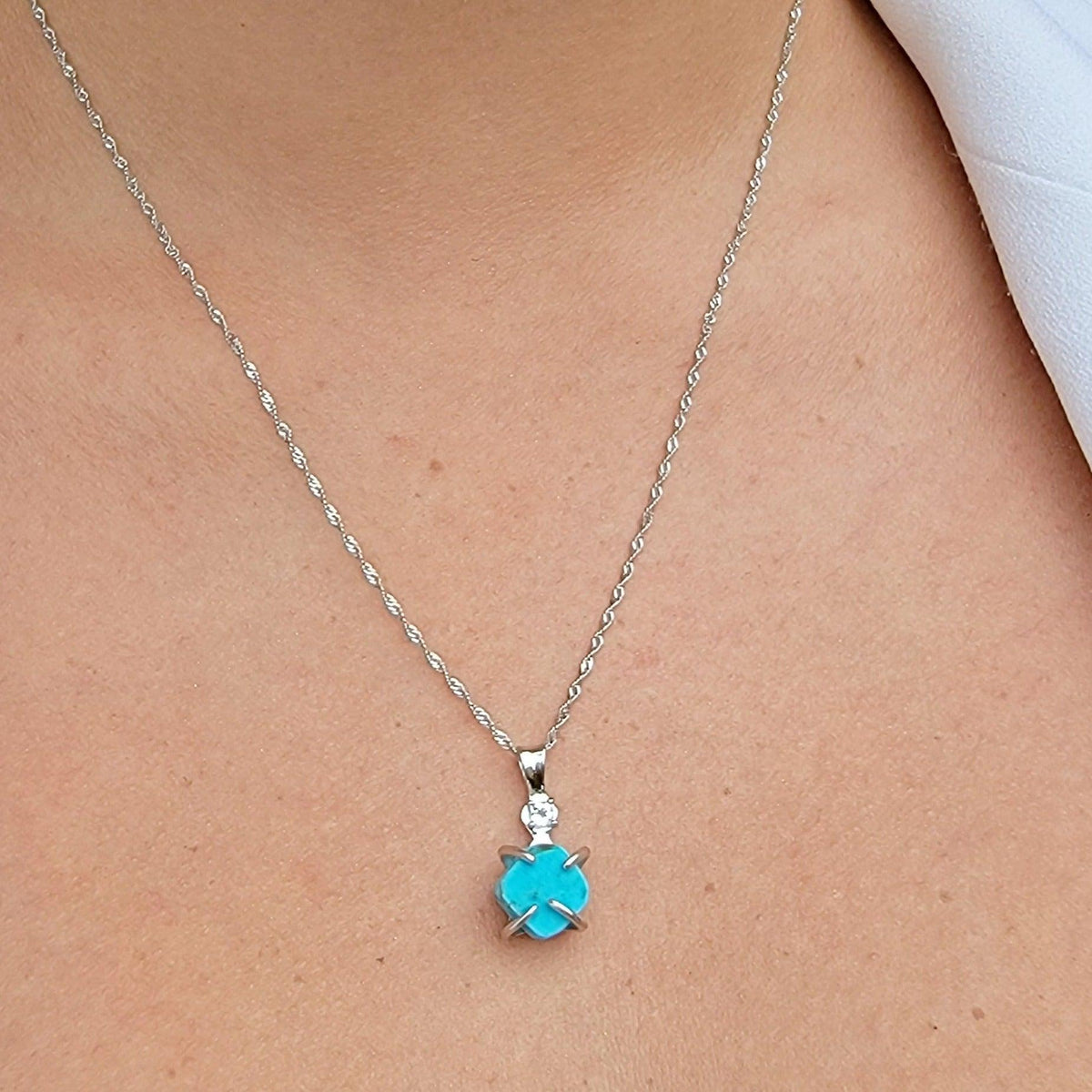 Raw Turquoise Pendant Necklace - Uniquelan Jewelry