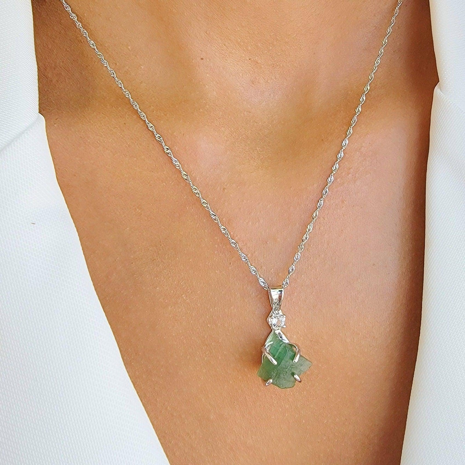 Raw Zambia Emerald Necklace - Uniquelan Jewelry