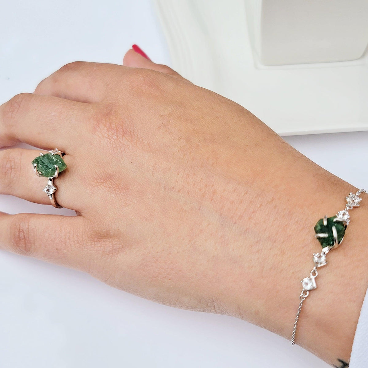 Raw Zambia Emerald Ring and Bracelet Set - Uniquelan Jewelry