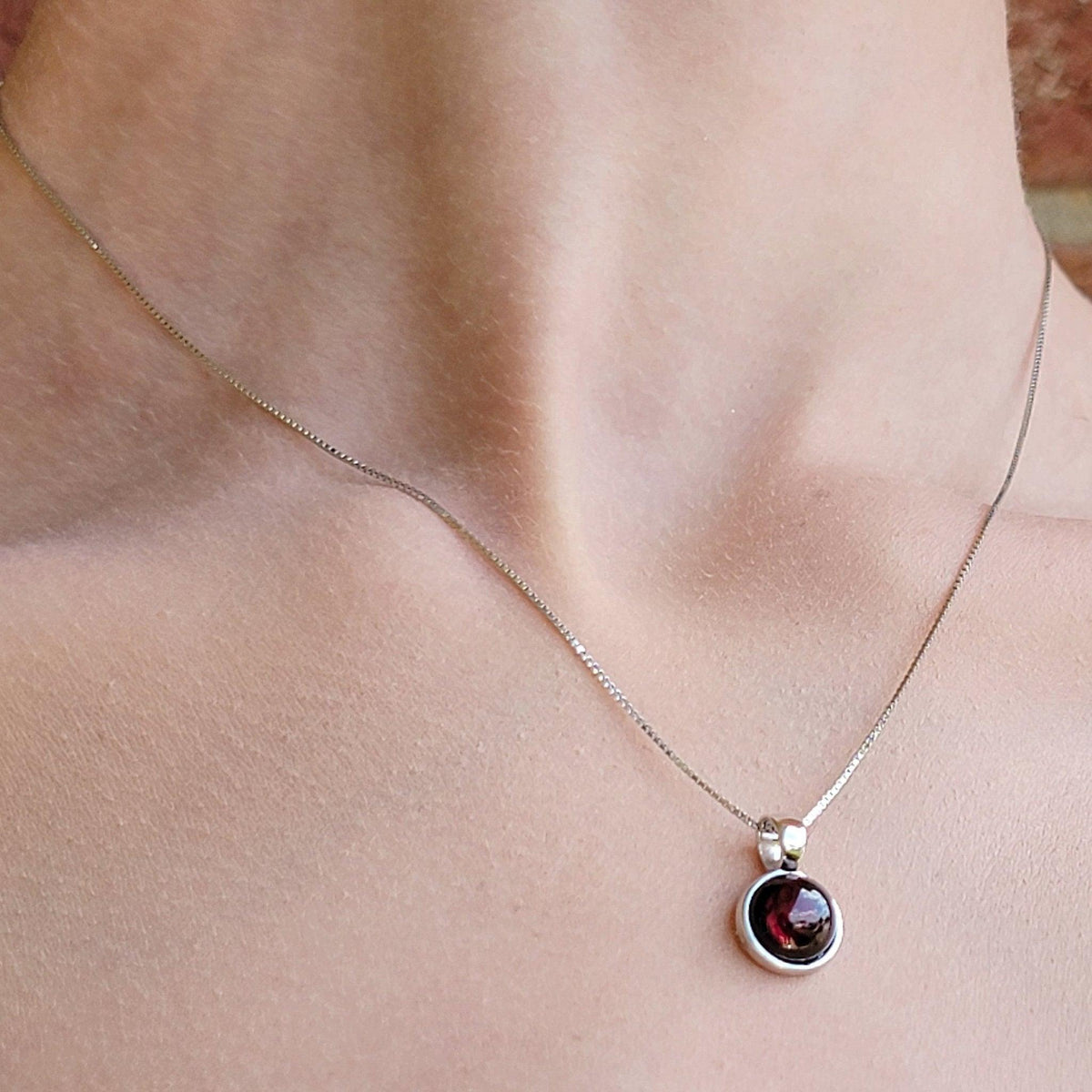 Real Garnet Bezel Necklace - Uniquelan Jewelry