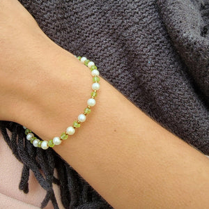 Real Peridot and Pearl Bracelet - Uniquelan Jewelry