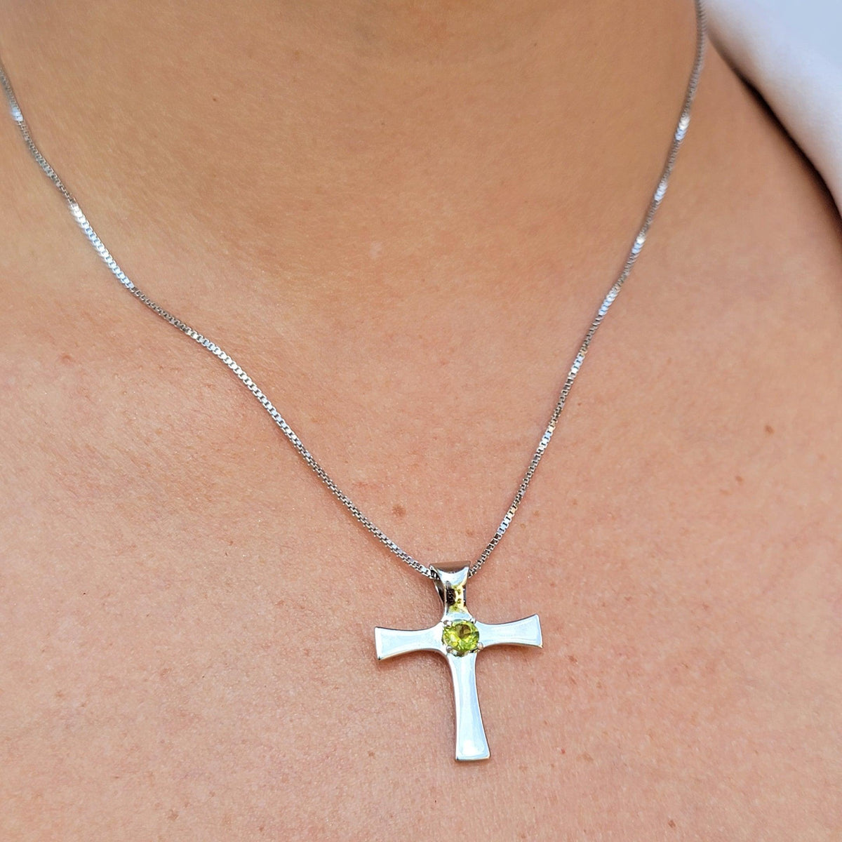 Real Peridot Cross Necklace - Uniquelan Jewelry