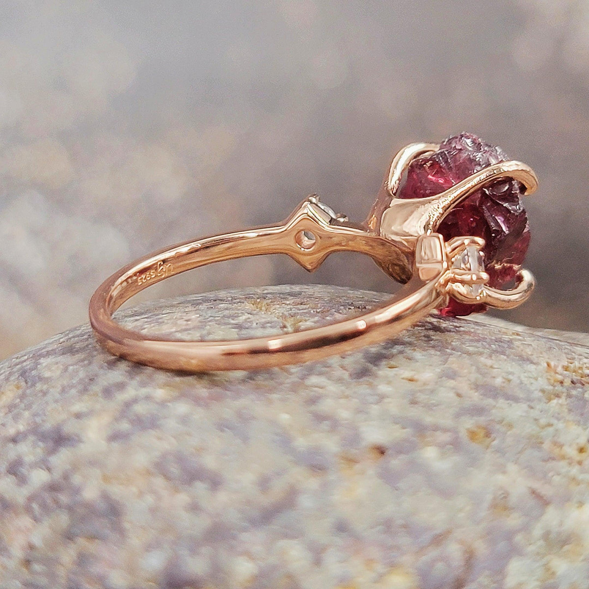 Raw Garnet Ring Bracelet Set - Uniquelan Jewelry