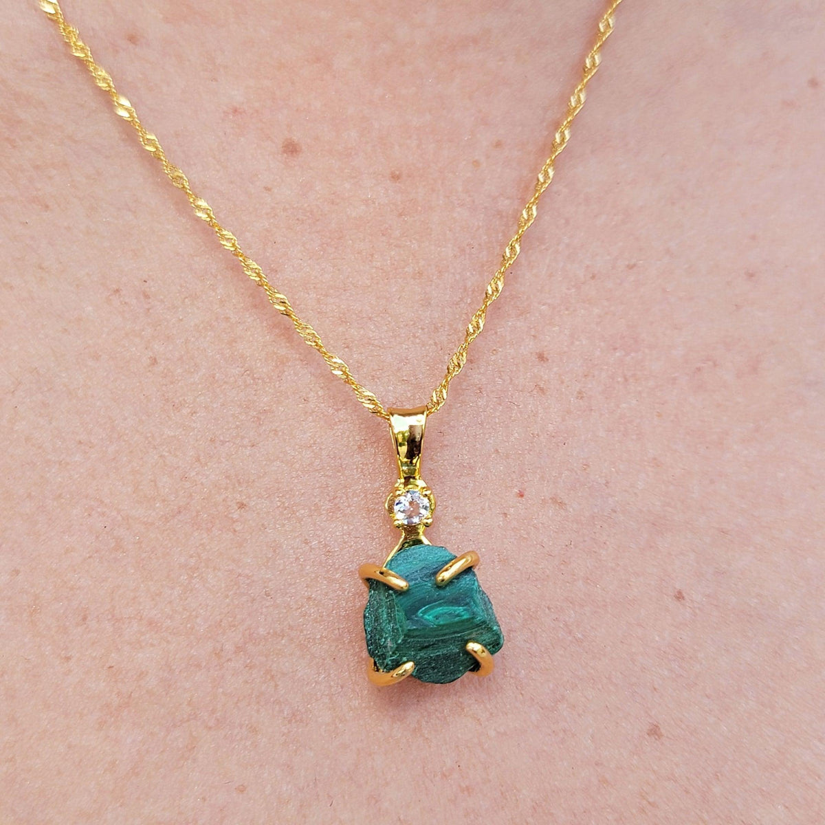 Real Raw Malachite Necklace - Uniquelan Jewelry