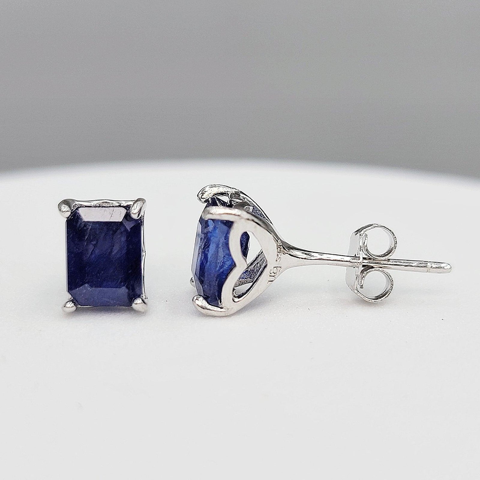 Real Sapphire Heart Stud Earrings - Uniquelan Jewelry